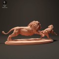 lion-catching-hyena-2.jpg