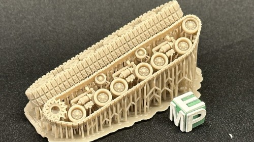 72011665_Tracks_v2_M4A1(75)_1-72_2.jpg