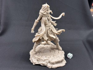 Rowena the Wild Sorcerer - various scales