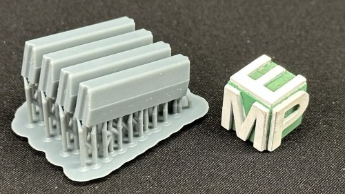 43121104.jpg