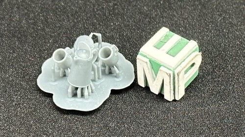 35060424_01.jpg