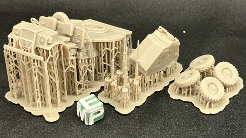 72012422_Quadgun_Combat_1-72_1.jpg