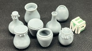 Zestaw dużych ceramicznych naczyń (dzbany, amfory) - 8 sztuk - 1:35