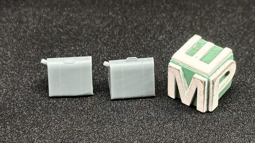 35040750_15l_triangular_can_NEW_2.jpg