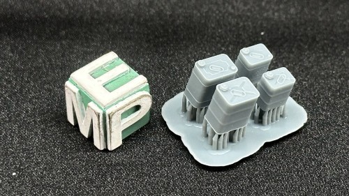 35050232_OilCans_Set_1-35.jpg
