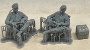 WWII_ŻołnierzBrytyjski_ŚpiącyNASiedząco.jpg