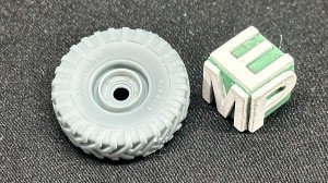 9.00 x 13 wheels - Firestone tire, rim 3a - 5 pieces - 1:32