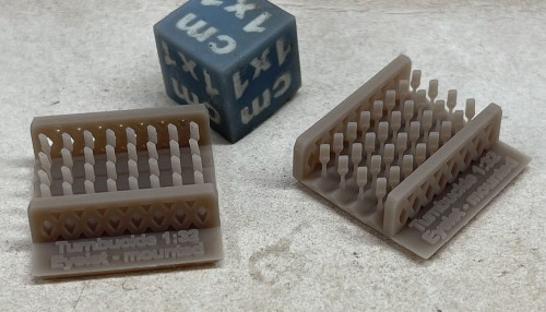 TB_05_OczkoBlacha.jpg