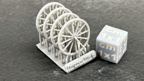 72041011_Koła do niemieckich wozów (Feldwagen) małe.jpg