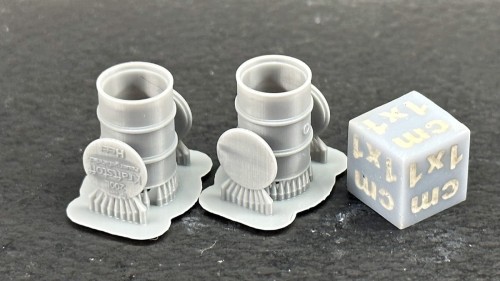 72040709_Beczki 200l Kraftstoff.jpg