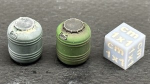 Beczki plastikowe 50 litrów - 3 sztuki - 1:72