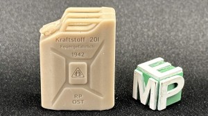 Kanistry Wermacht - paliwo - 4 sztuki - 1:16
