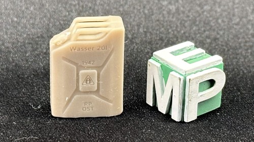 25040731_Kanistry_DE_Woda.jpg