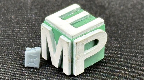 72040732_Kanistry_RU_5funtów.jpg