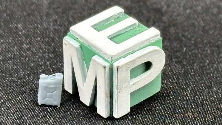 72040732_Kanistry_RU_5funtów.jpg